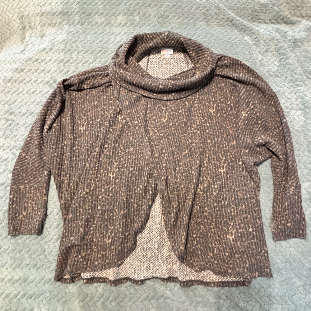 Lularoe Kristen Cowl neck Pullover